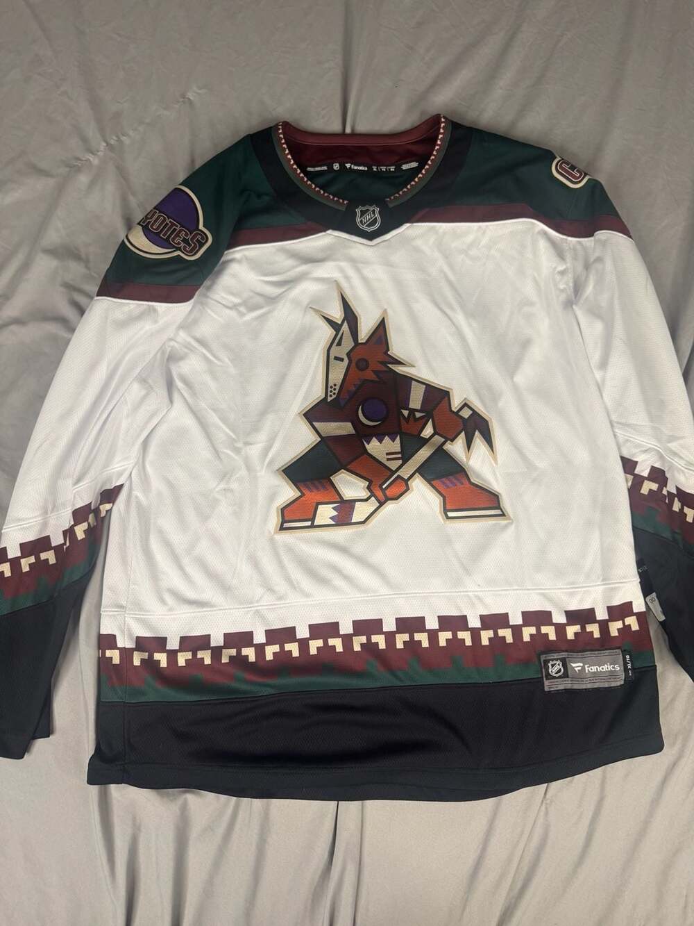 Fanatics Arizona Coyotes Away Breakaway NHL Jersey Size XL White